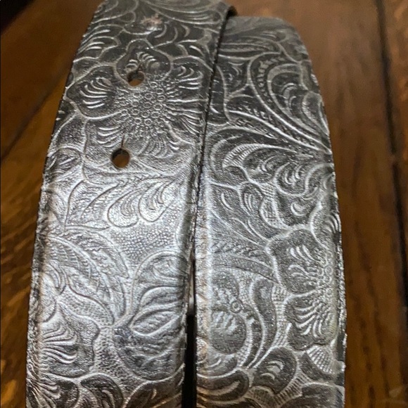 Hand tooled belt - Picture 6 of 6